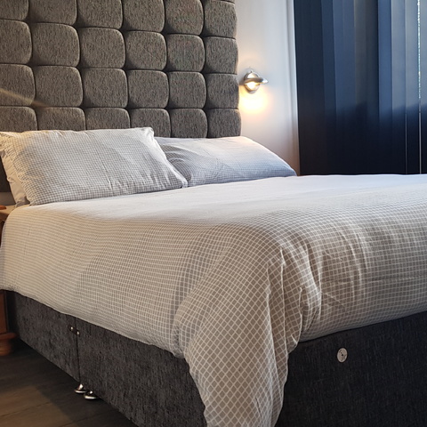 Typical Valley Grove Master bedroom