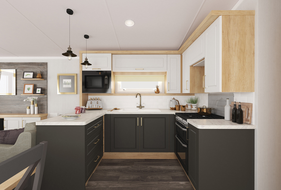 Sunny Glen Teak 3 Hot Tub